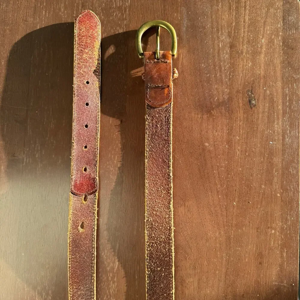 American Eagle Genuine Leather Belt Brown Brass Buckle Distressed Women’s XS/S